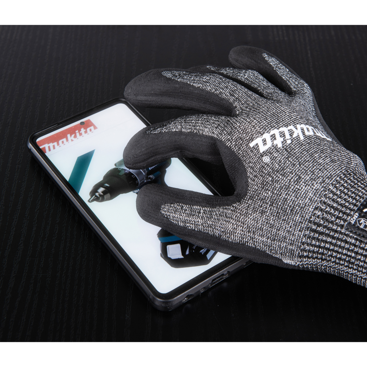 Makita P-84713 Cut Level 7 Nitrile Coated Dipped Gloves Medium
