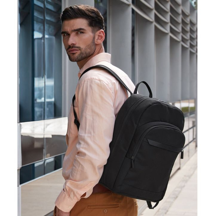 Quadra Airside QD810 Black Underseat Backpack