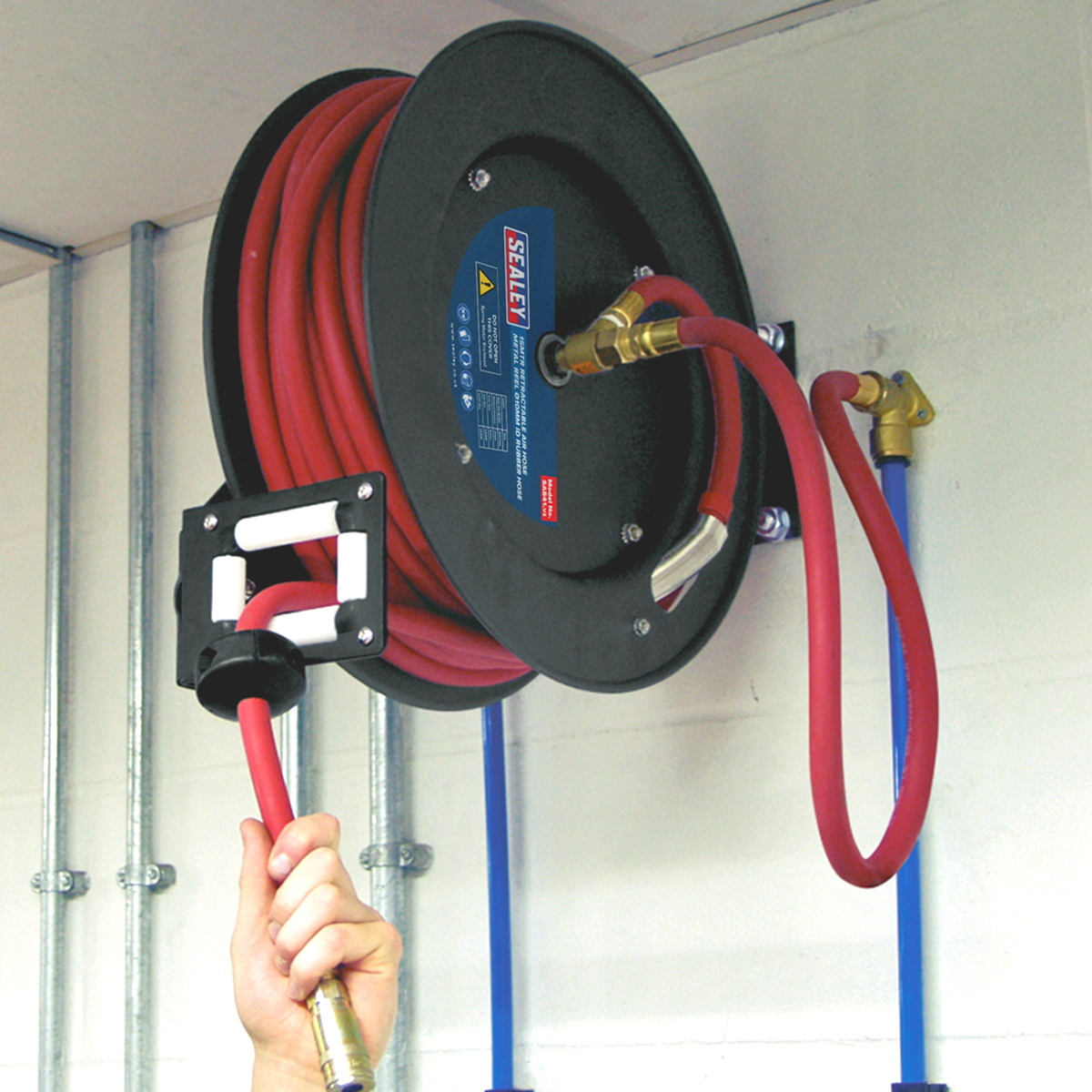 Sealey SA841 Retractable Air Hose Metal Reel 15mtr &oslash;10mm ID Rubber Hose