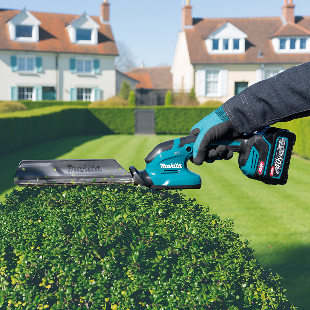 Makita UH023GZ Body Only 40V XGT Hedge Trimmer 20cm