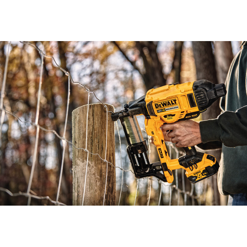 DeWalt DCFS950N Body Only 18V XR Brushless Fencing Stapler 