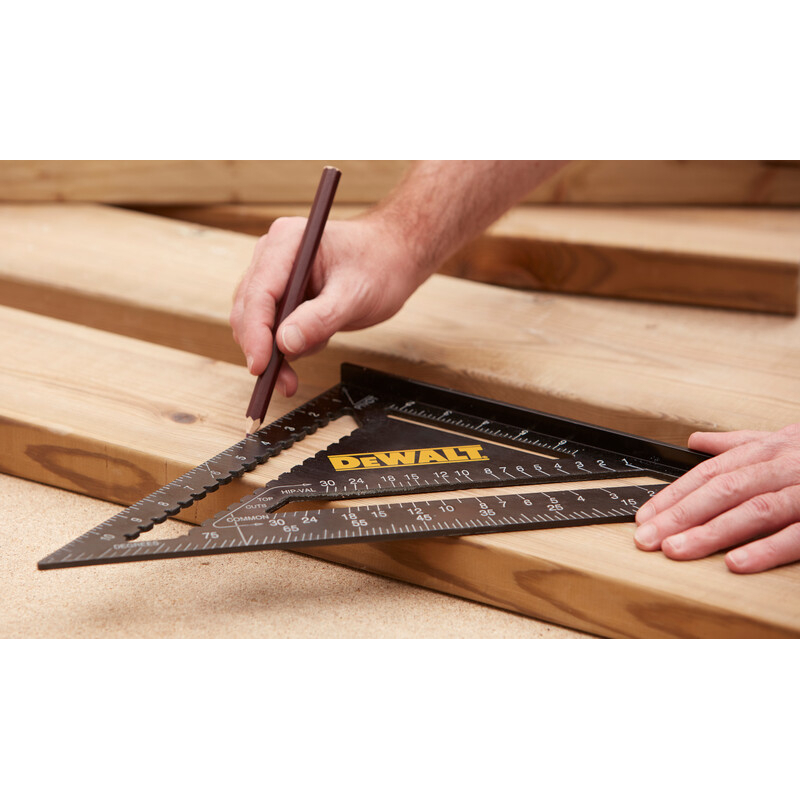 DeWalt DHT046032 Rafter Layout Square 12in