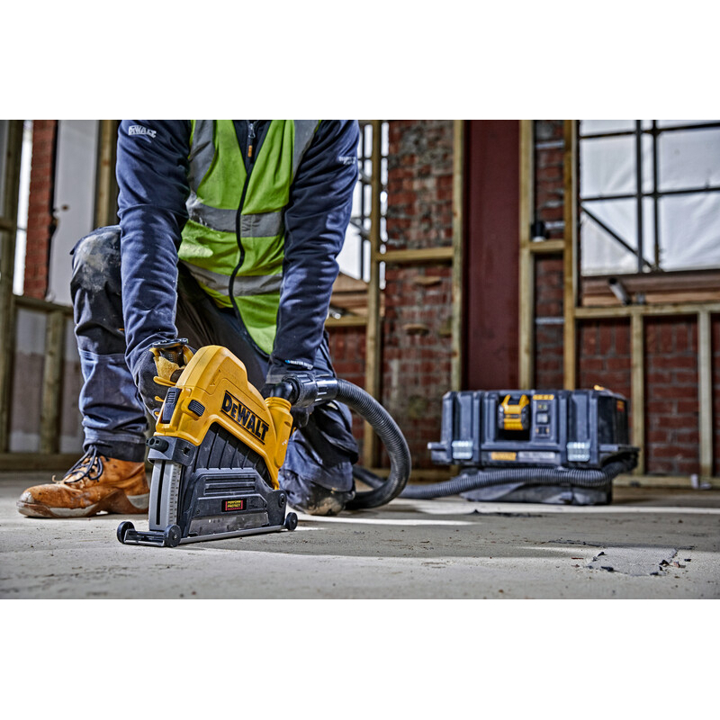 DeWalt DWE46229-XJ 230mm Concrete Cutting Guard