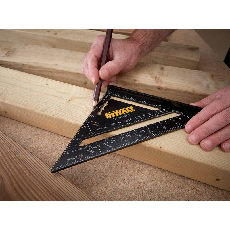 DeWalt DHT046031 Rafter Layout Square 7in
