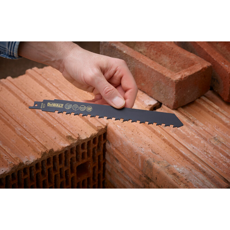 DeWalt DT2420-QZ 240mm TCT Reciprocating Saw Blade For Aerated Concrete (S1543HM) Pack x 1